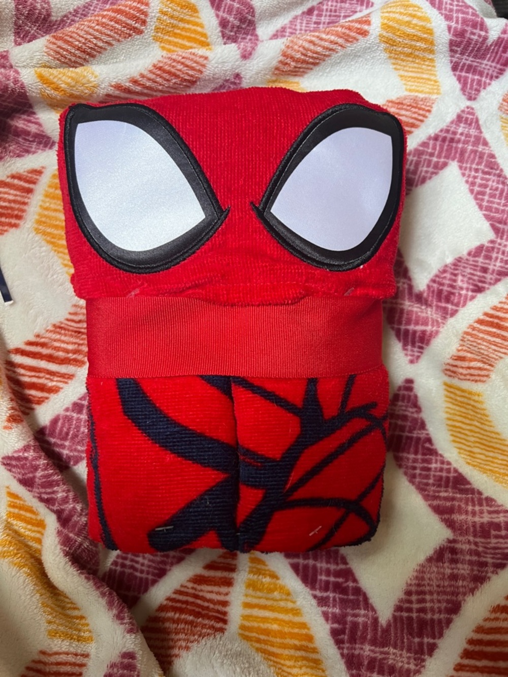 Kids Red Spider-Man Hooded Towel